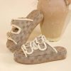 Zapatillas de suela gruesa y punta redonda con flores - Image 2